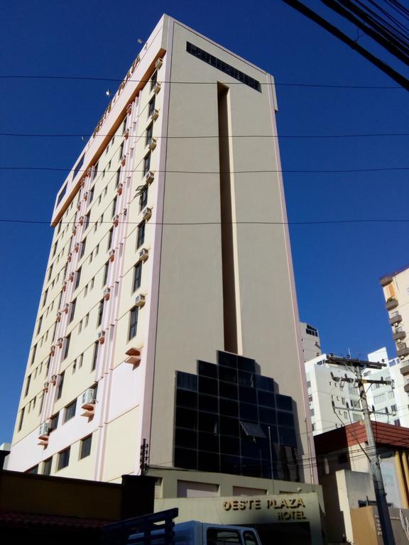 Oft Plaza Oeste Hotel Goiânia Exteriör bild